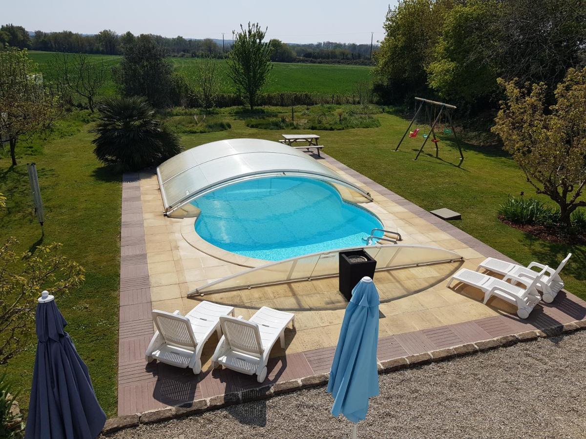 Villa Octaviere Gite Rural La Chapelle-Achard エクステリア 写真