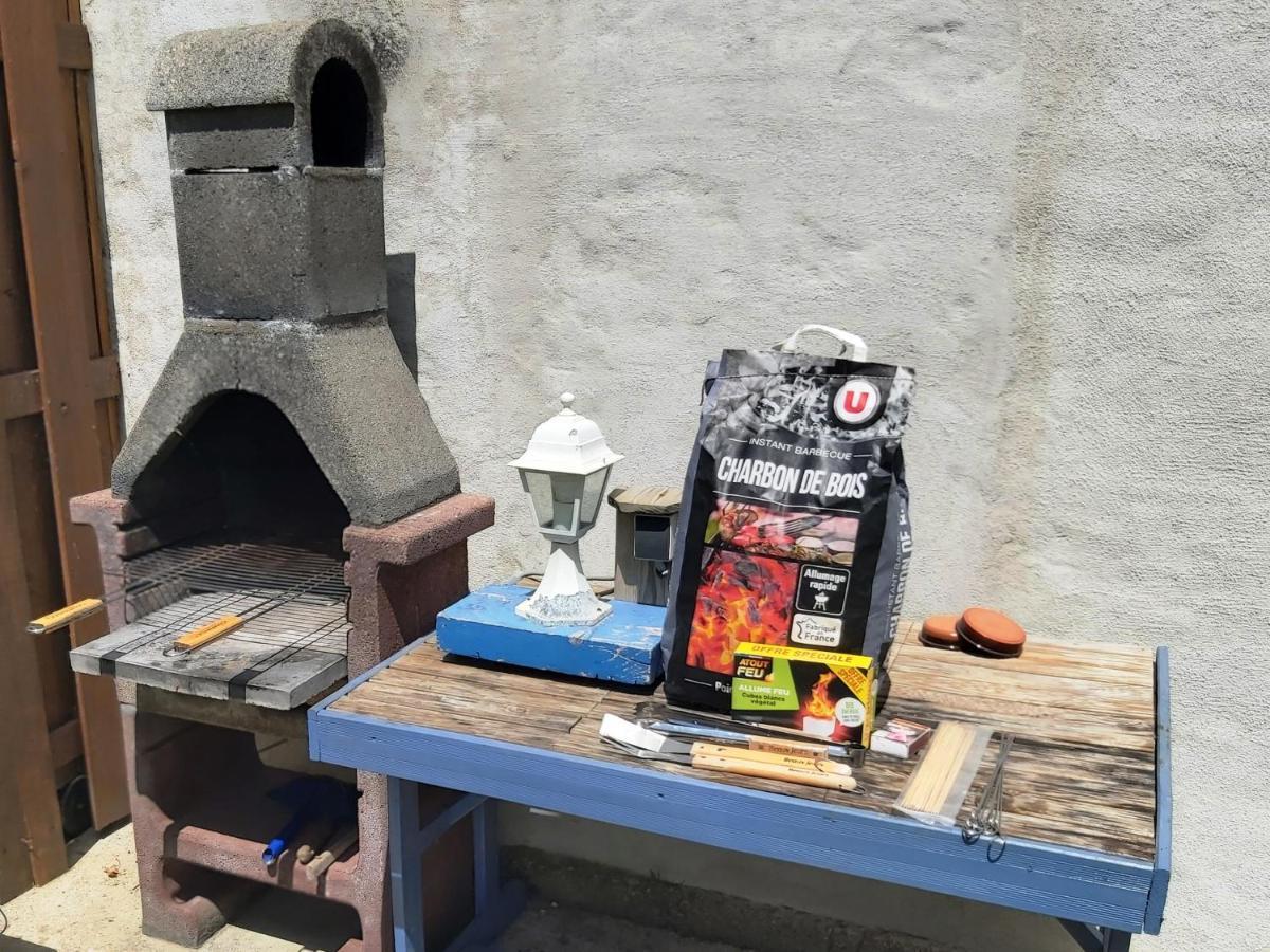 Villa Octaviere Gite Rural La Chapelle-Achard エクステリア 写真